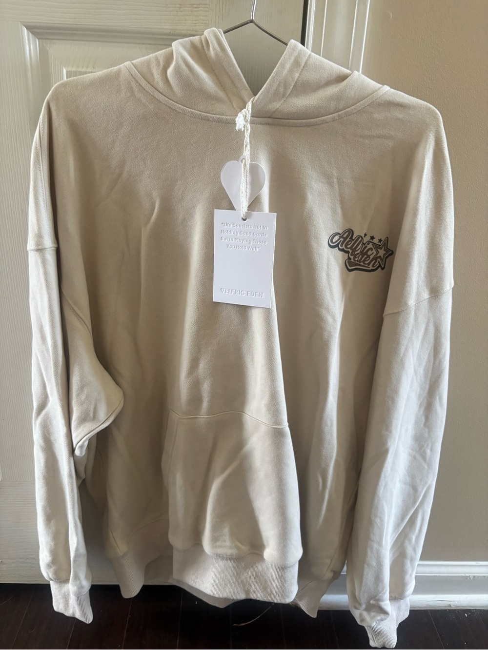 NWT Aelfric Eden Cream Pullover Hoodie with Heart Tag medium